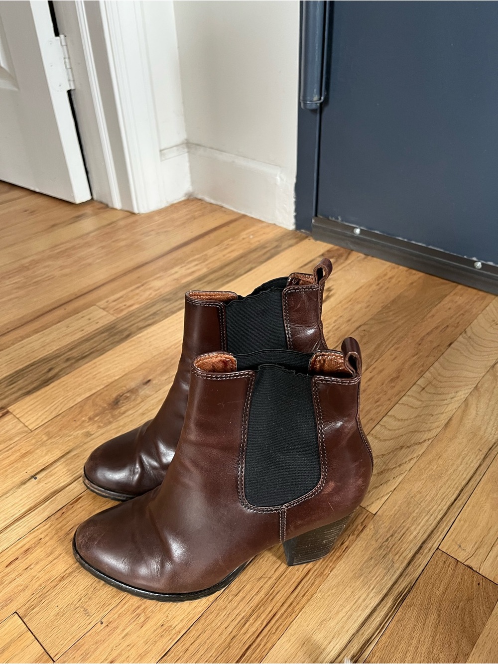 Frye brown leather cropped booties
